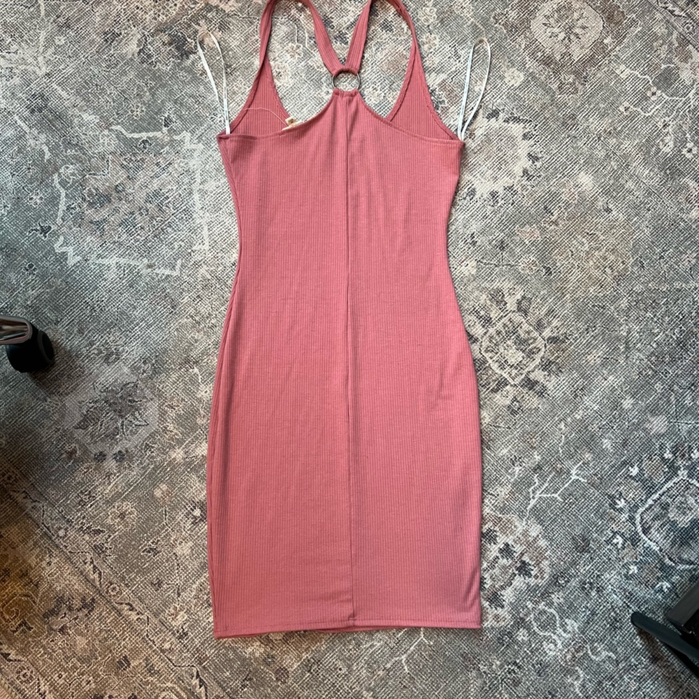 Elegant Pink Sleeveless Dress